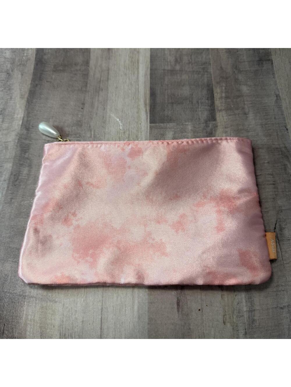 Ipsy April 2026 Pink Splotch Bag w/ Pearl Zip Makeup Pouch NWOT BAG ONLY EMPTY